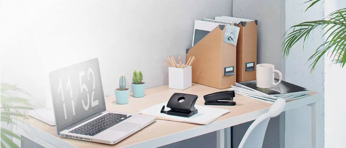 Perforator Novus 2-gaats Zwart