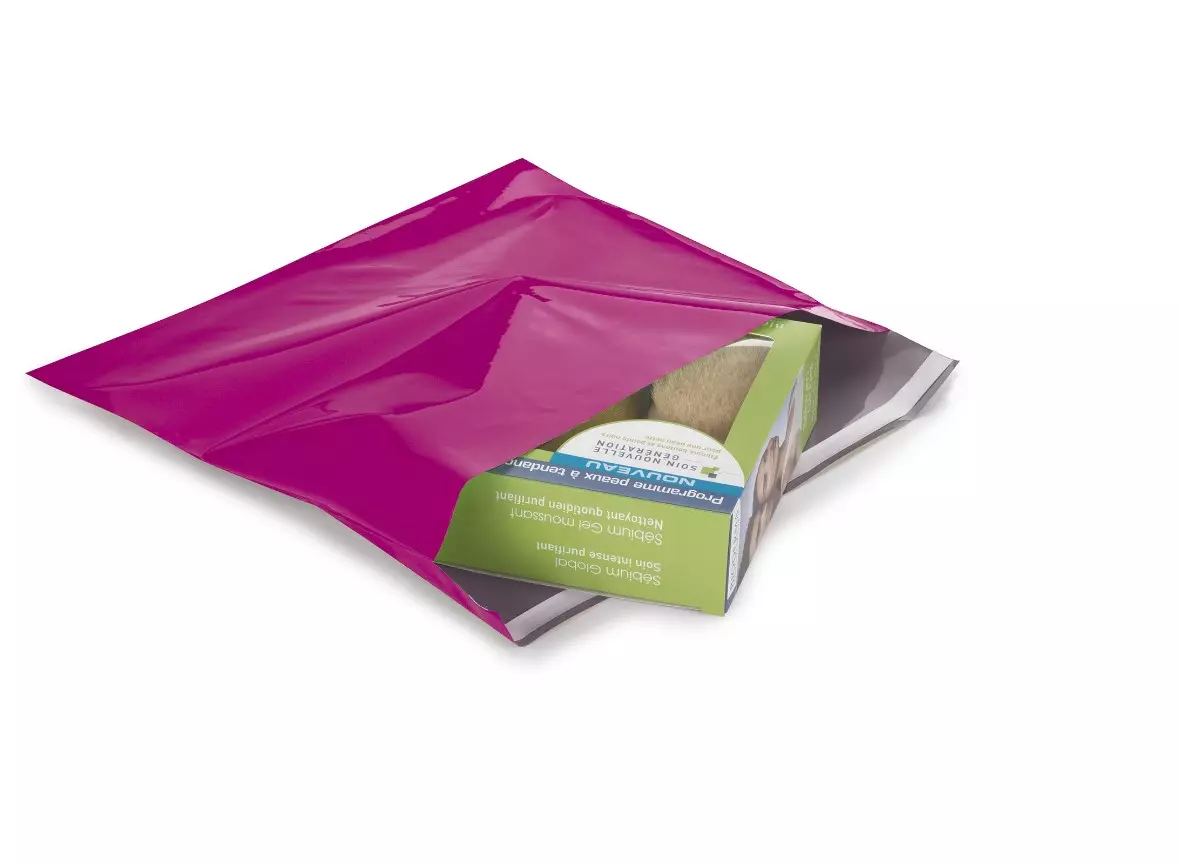 Plastic verzendzakken met enkele plakstrip roze 40x30cm 125 stuks