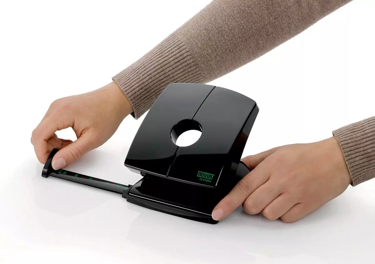 Perforator Novus 2-gaats Zwart